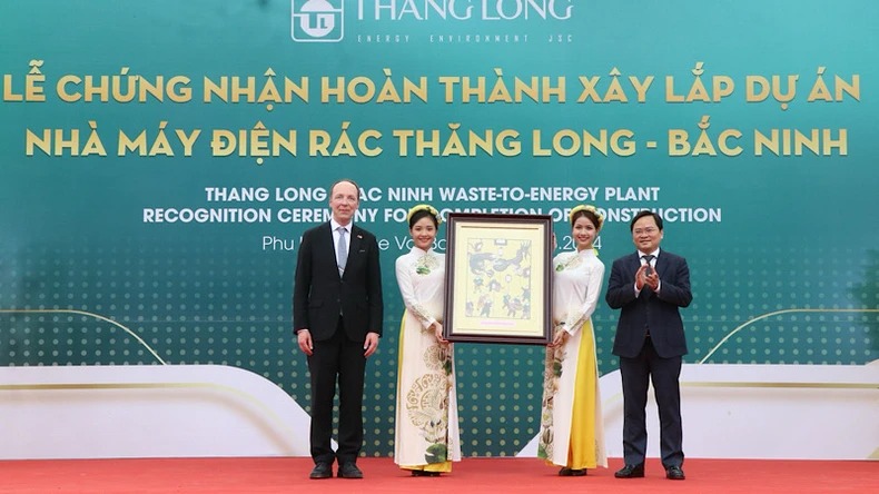 TTCL VIETNAM HONORED TO WELCOME THE CHAIRMAN OF THE PARLIAMENT OF THE REPUBLIC OF FINLAND TTCL VIETNAM HONORED TO WELCOME THE CHAIRMAN OF THE PARLIAMENT OF THE REPUBLIC OF FINLAND